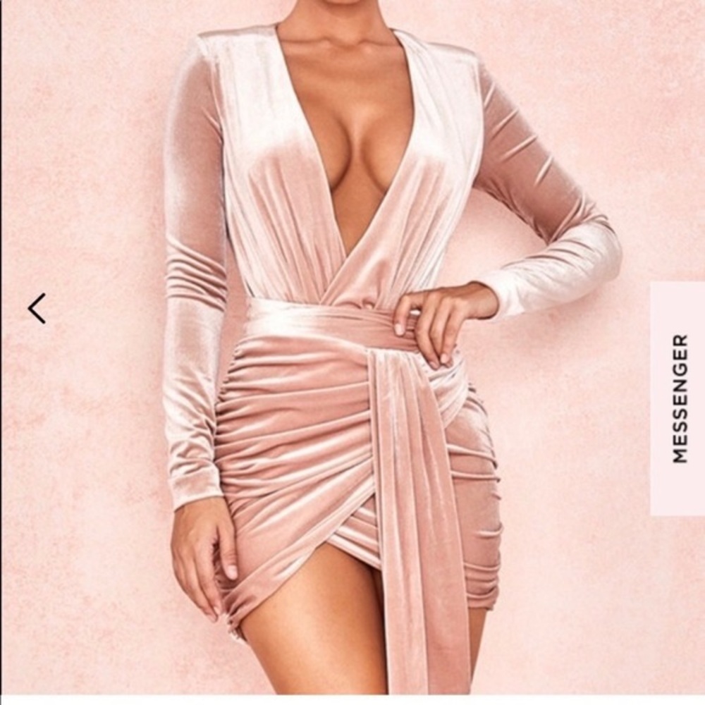 House of CB | FARRAH BLUSH VELVET GATHERED DEEP V MINI DRESS